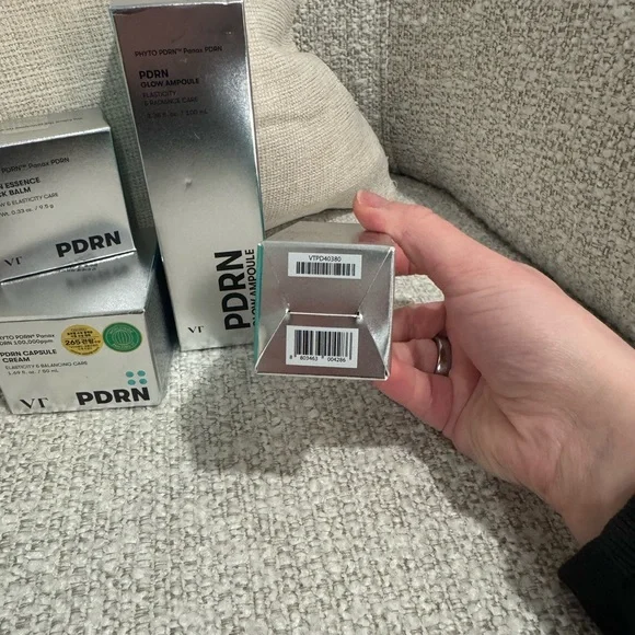 VT PDRN Skincare Set - Picture 2 of 3